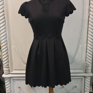Elegant Black Scalloped Dress